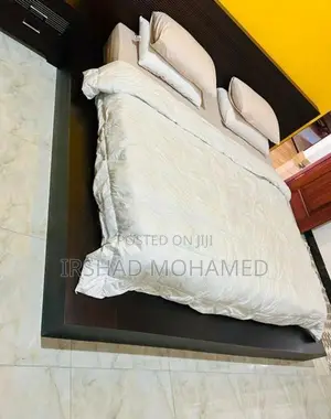 Mahogany Bed with Dressing Table
