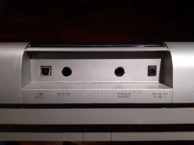 Yamaha PSR-295 Portatone 61-Key Musical Keyboard