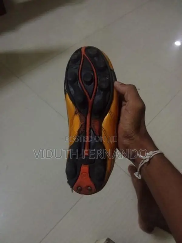 Kito Football Boots