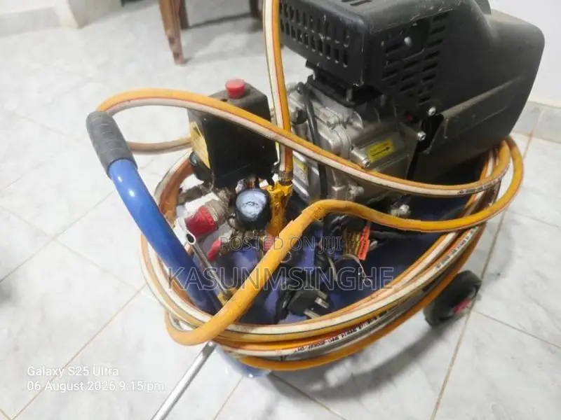 Lion 25L 2HP Air compressor