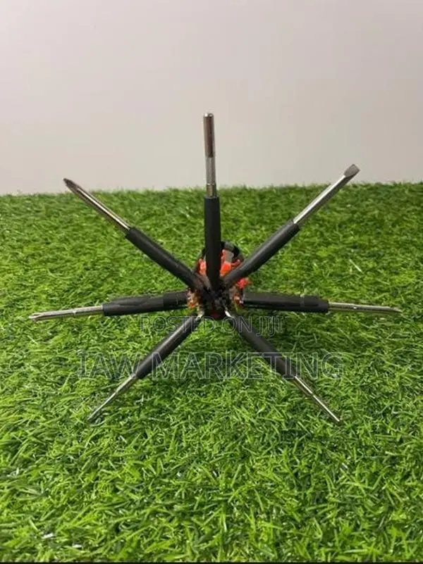 8 in 1 Multi Screwdriver