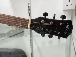 Box Guitar