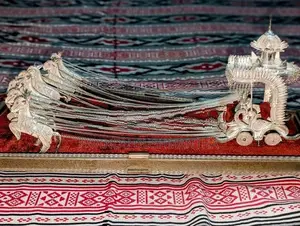 ​Silver Chariot