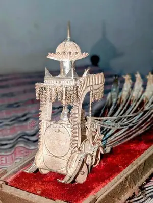 ​Silver Chariot