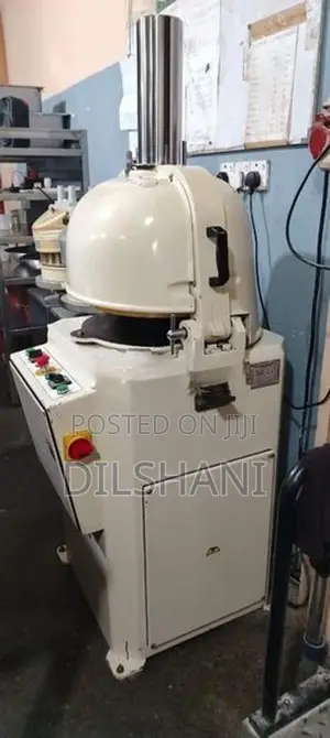 Bakery Dough Divider with Rounder