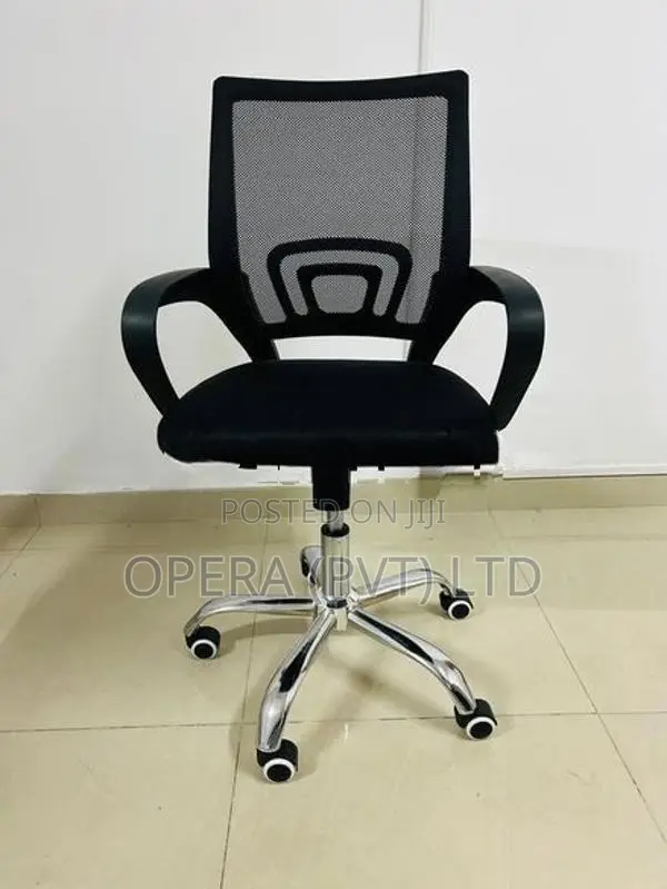 Modern Office Table with Chairs