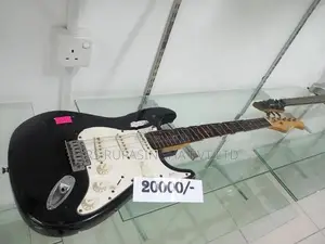 Suzuki Electric Guitar