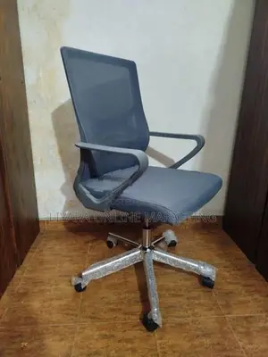 Office Chair (068)
