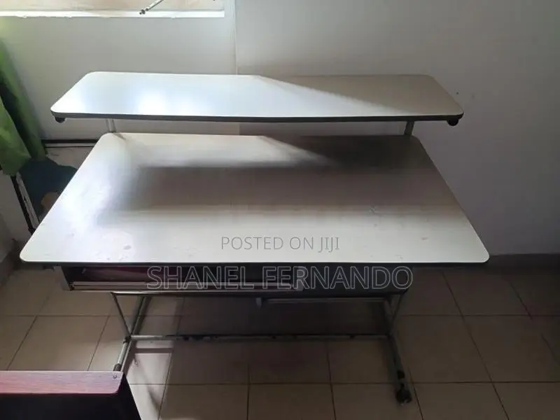 Multi-Tier Computer Table
