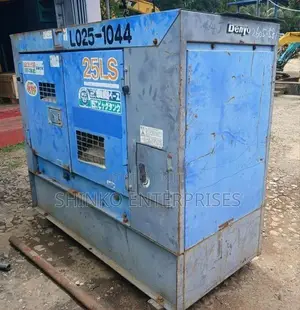 Denyo 25 kva Generator