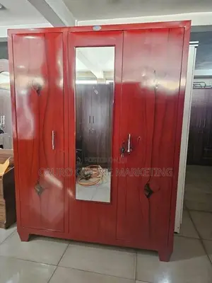 Steel 3 Door 6 X 5 Ft Cupboard Wardrobe