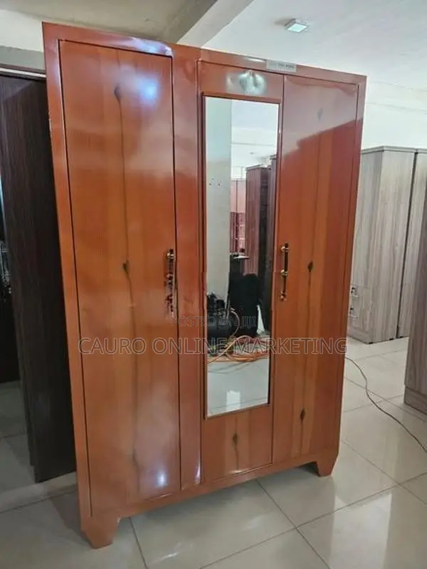 3 Door Cupboard 6x4ft Wardrobe