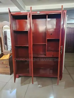 Steel 3 Door 6 X 5 Ft Cupboard Wardrobe