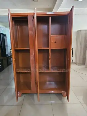 3 Door Cupboard 6x4ft Wardrobe