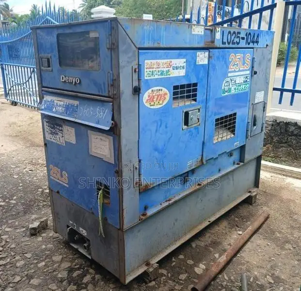 Denyo 25 kva Generator