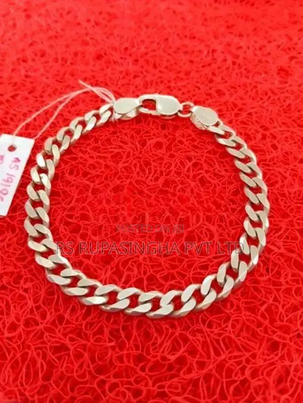 Silver Bracelet 18G 900MG