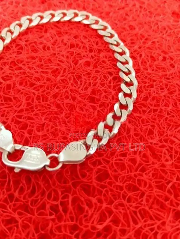 Silver Bracelet 18G 900MG