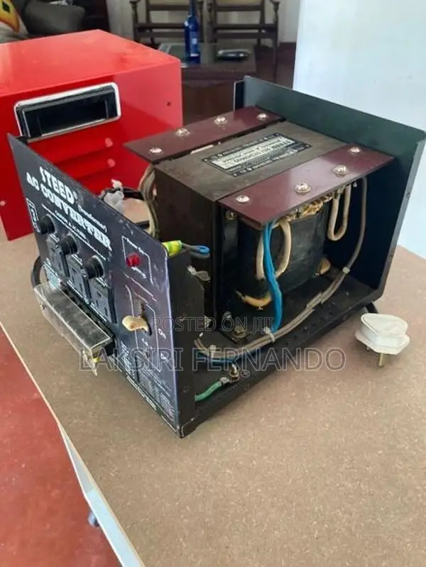 Steed 3450W MAX AC Voltage Converter