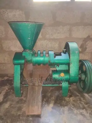 පොල් අබරන මැසිමක්