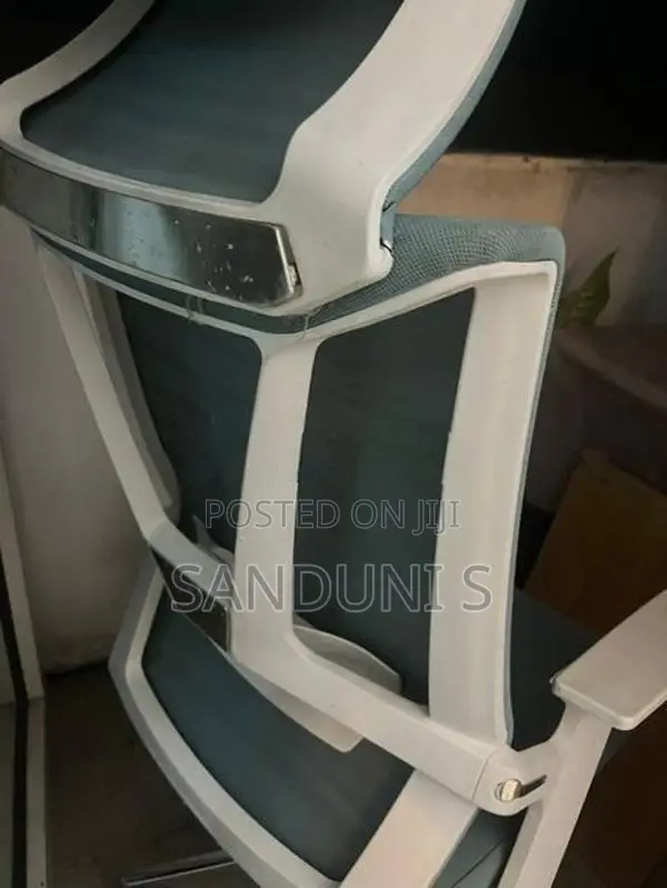 Rotating Chair