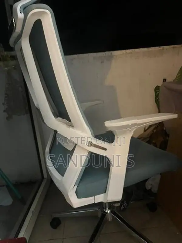Rotating Chair