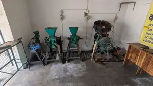 Chilli Grinding Mill Machine