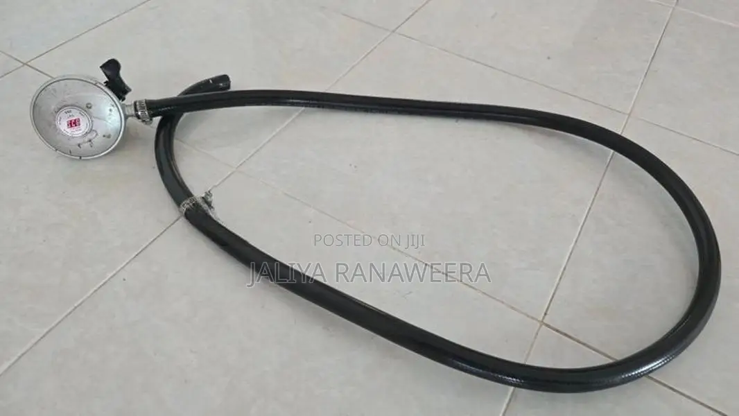 Innovex Gas Cooker with Hose and Regulator