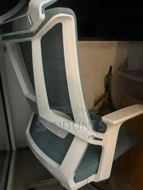 Rotating Chair