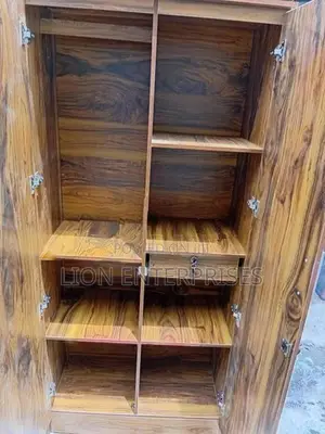 6×2.5 ft Melamine cupboards