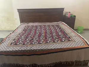 Almost Brand new Bed 6x6
