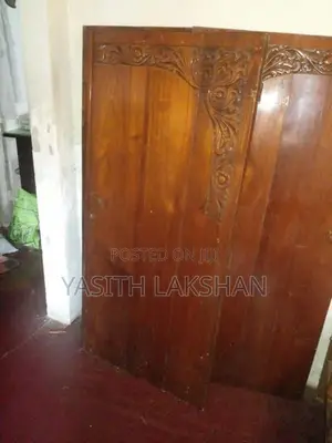Almari (කොස් ලියෙන් නිමාවන ලද )