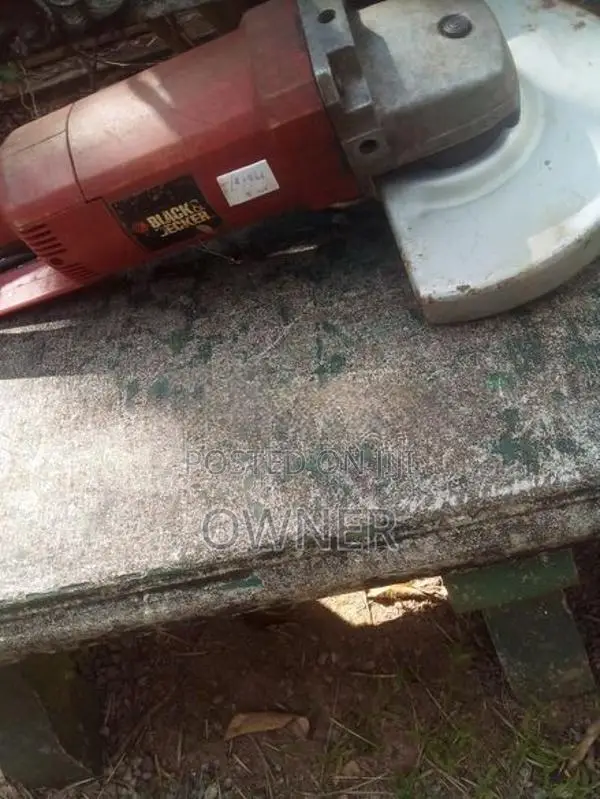 Hand Grinder heavy duty BLACK with Decker