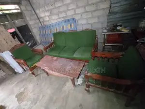MUDHURAI WOODEN SOFA