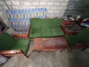 MUDHURAI WOODEN SOFA