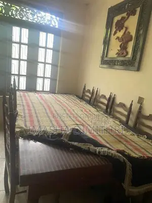Dining 8 Chair Table
