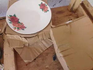 Dinnerware Set