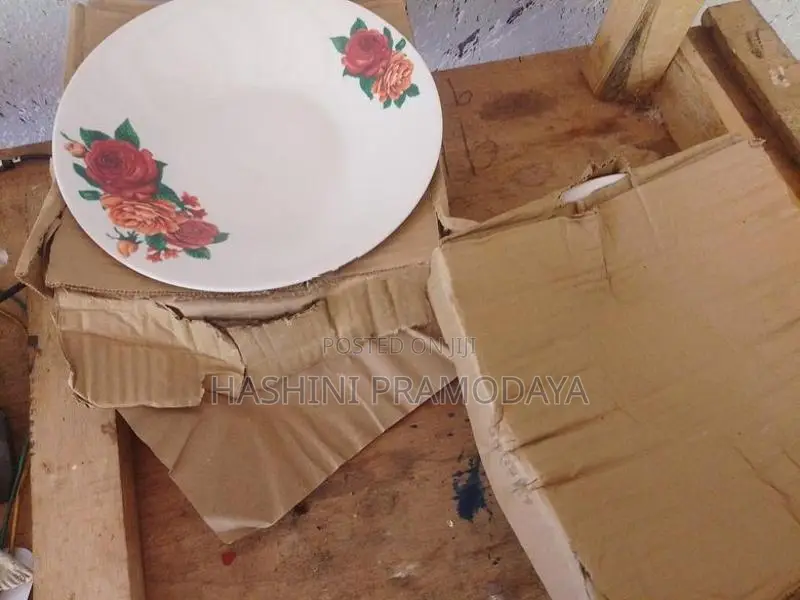 Dinnerware Set