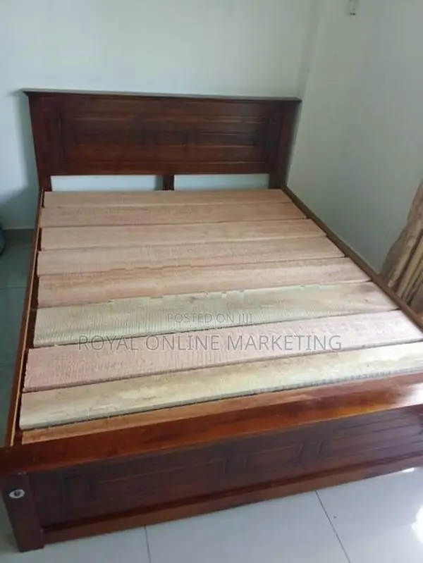 72-60 Teak Box Bed (B-30)
