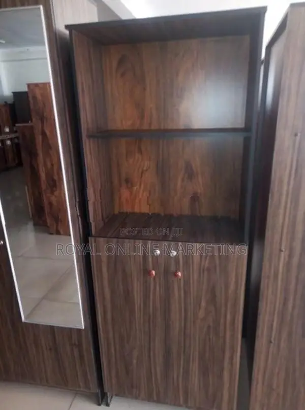 Book Rack (c-30)