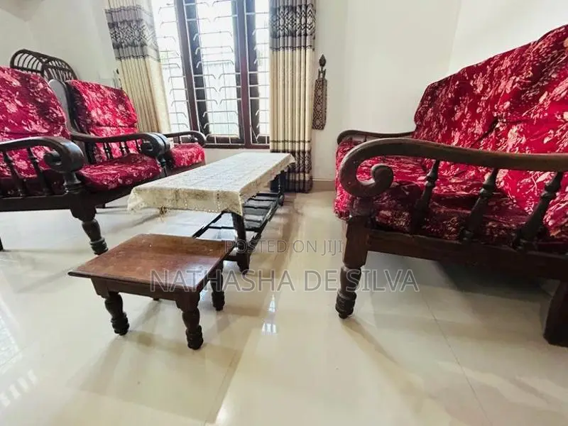 ලී සෝෆා
