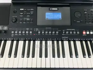 Yamaha PSR E 463 Keyboard