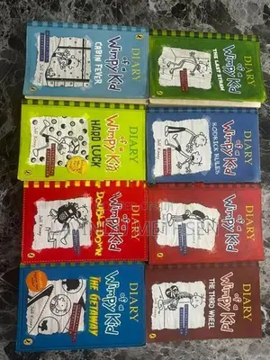 Diary of A Winpy Kid Book Set
