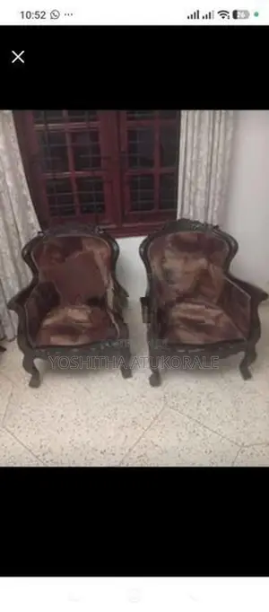 Victorian-Style Carved Wooden Armchairs (Pair)