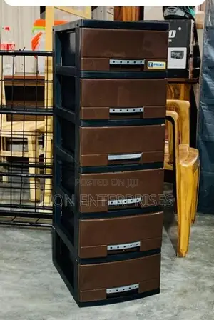 6 Drawer plastic cupboards
