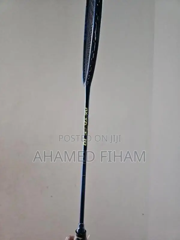 Axforce 10 racket