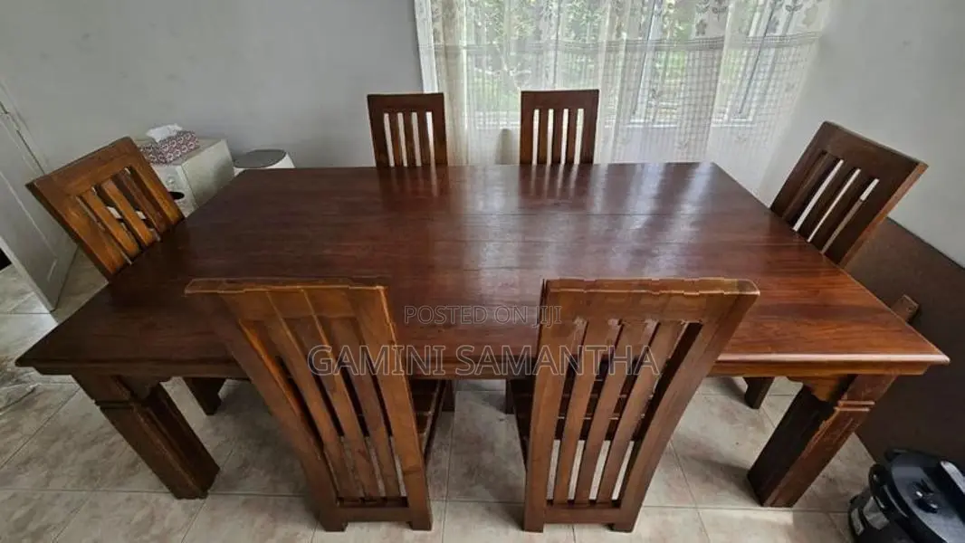 Teak Dining Table with 6 chairs
