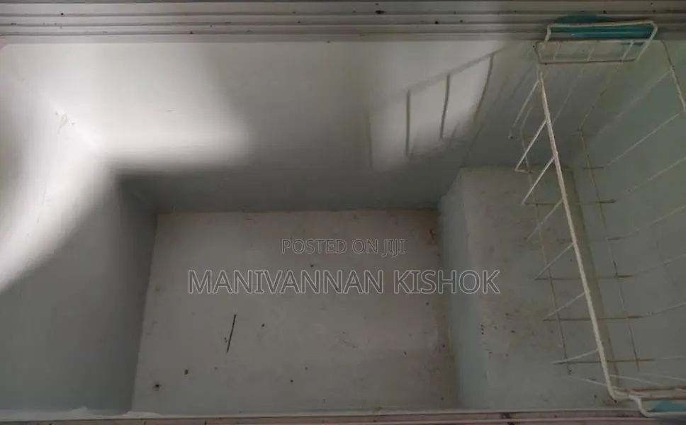SINGER CHEST FREEZER