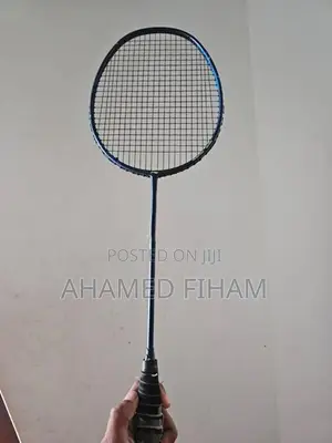 Axforce 10 racket