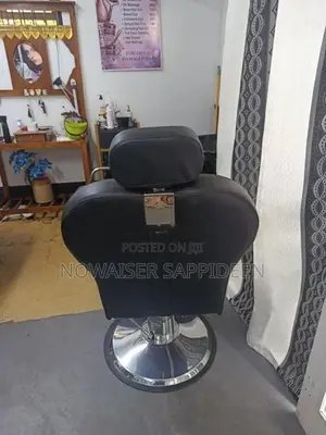 Salon Chair - High Quality