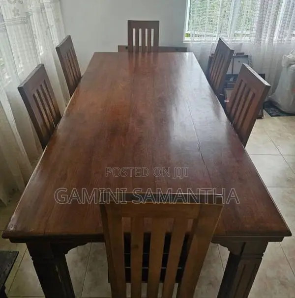 Teak Dining Table with 6 chairs